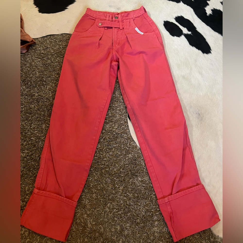 VINTAGE PINK ROCKIE MOUNTAINS